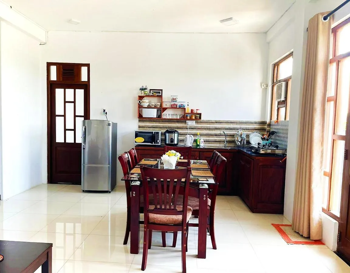 Saru Holiday Apartment - Up To 6 Guests Kandy Sri Lanka