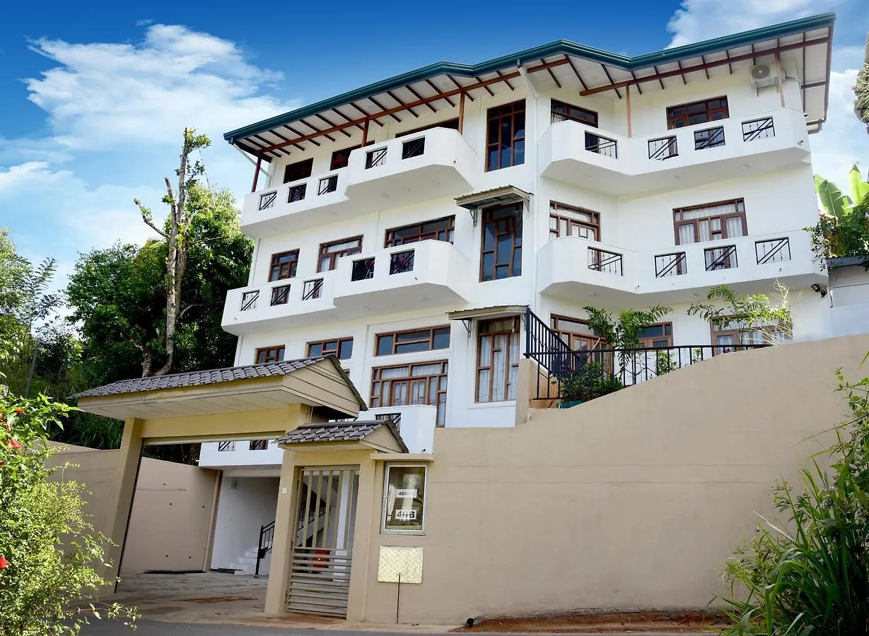 Saru Holiday Apartment - Up To 6 Guests Kandy